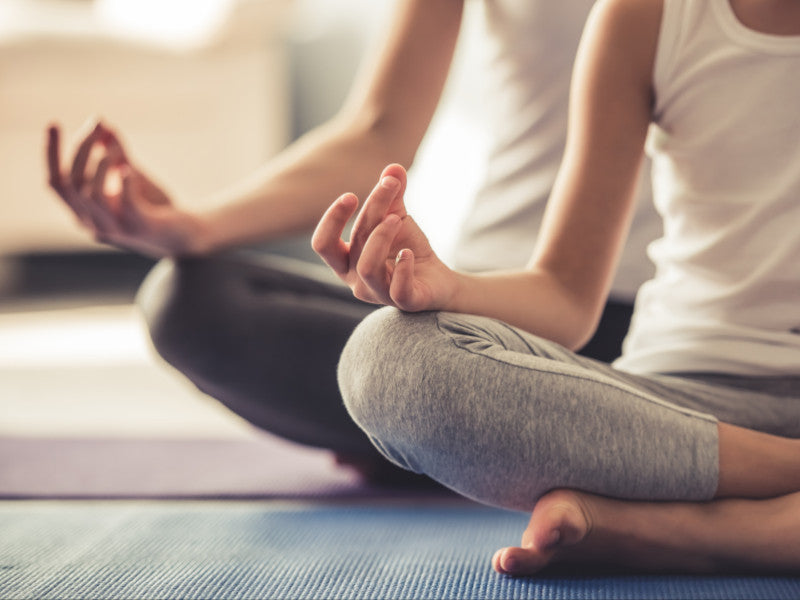 women meditating